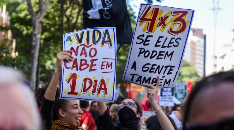 Escala 6×1: pesquisas apontam que 61% dos trabalhadores são contra, enquanto 70% dos deputados são a favor
